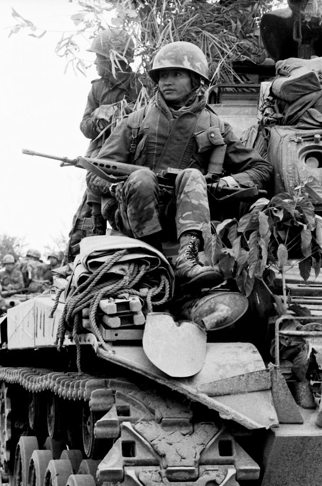 Vietnam War 1971 - ARVN M41s On Route Nine