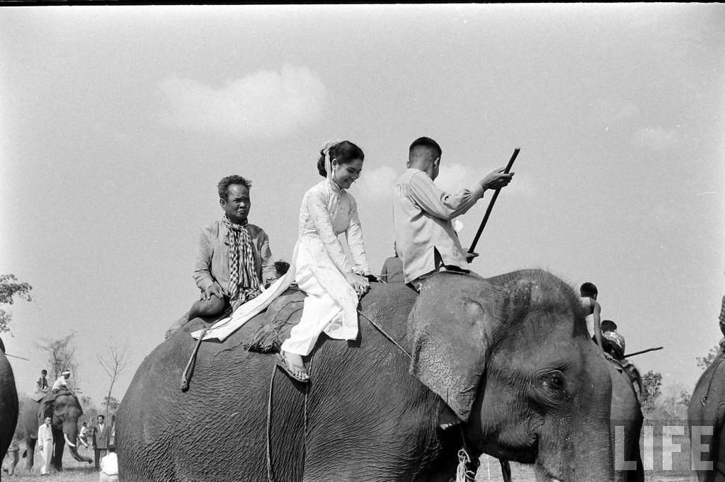 Hội Chợ Kinh Tế Ban Mê Thuột 1957, diễn ra từ ngày 22/2 đến 4/3/1957 tại thị xã BMT