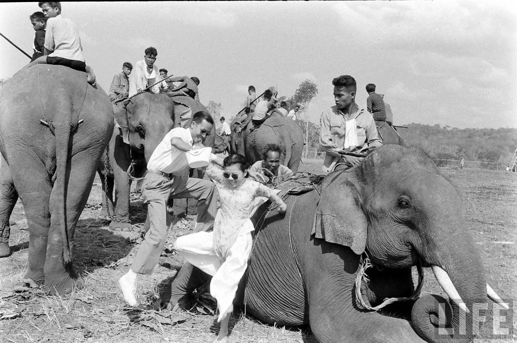 Hội Chợ Kinh Tế Ban Mê Thuột 1957, diễn ra từ ngày 22/2 đến 4/3/1957 tại thị xã BMT