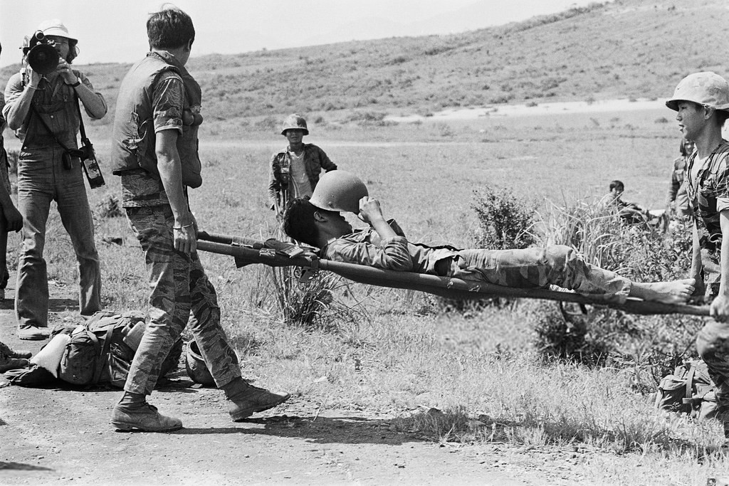 Vietnam War 1972 - QUANG TRI, 1-4-1972
