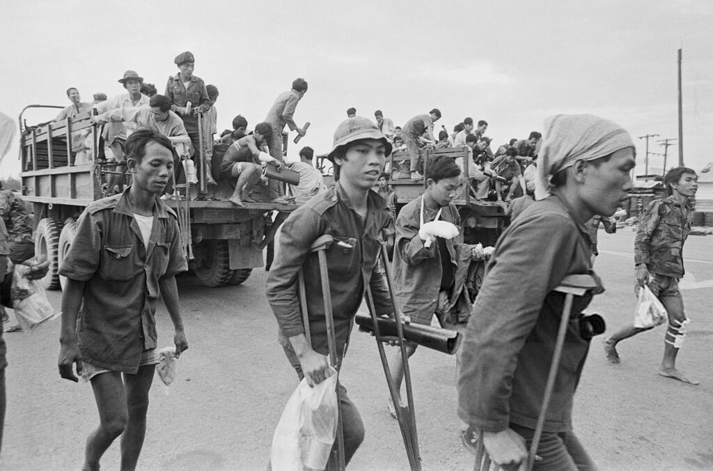 Vietnam War 1972 - PHÚ BÀI