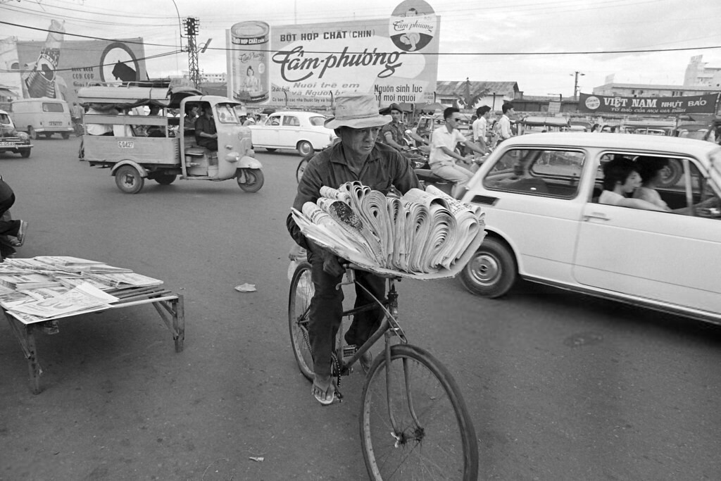 SAIGON 1972 - Đường Phạm Hồng Thái nhìn về tường rào khu ga xe lửa trên đường Lê Lai