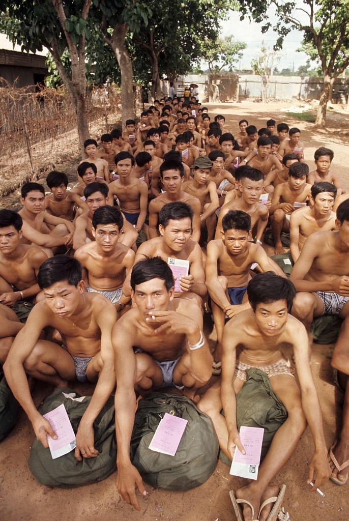 Vietnam War 1972 - Tổng động viên &quot;Mùa Hè Đỏ Lửa&quot; - Trung Tâm 3 Tuyển Mộ &amp; Nhập Ngũ
