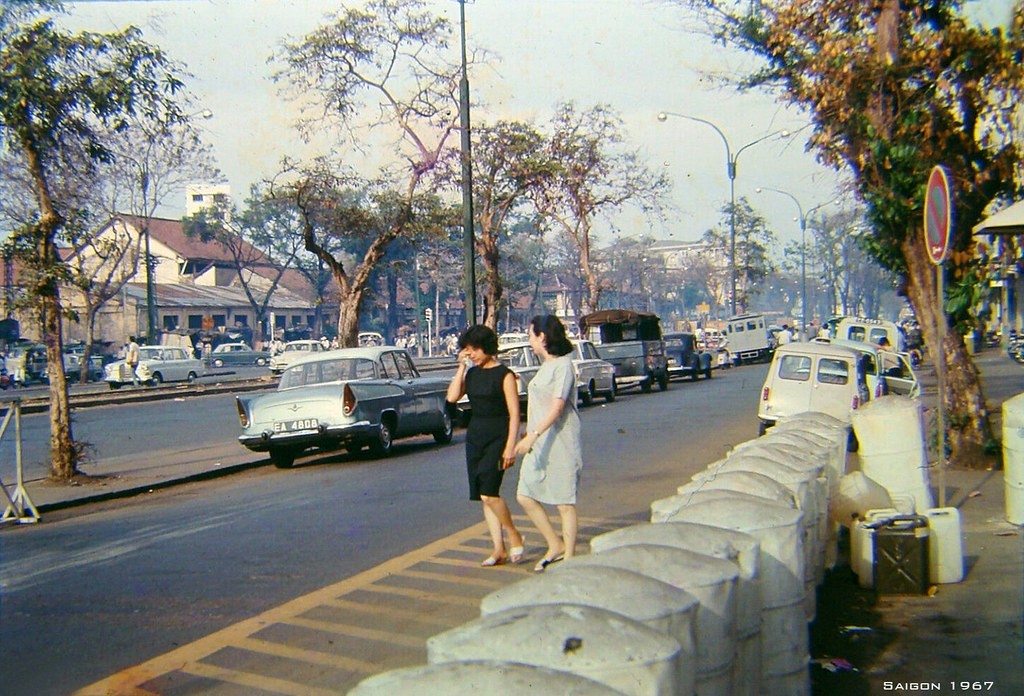 1967 Saigon Girls Wearing Dresses