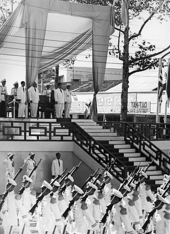 Duyệt binh Lễ QUỐC KHÁNH 26-10-1955