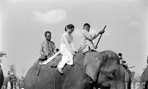 Hội Chợ Kinh Tế Ban Mê Thuột 1957, diễn ra từ ngày 22/2 đến 4/3/1957 tại thị xã BMT