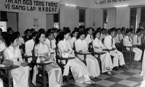Một lể tốt nghiệp của Học viện Quốc Gia Hành Chánh ở Sài Gòn, thời Đệ nhất Cộng Hòa