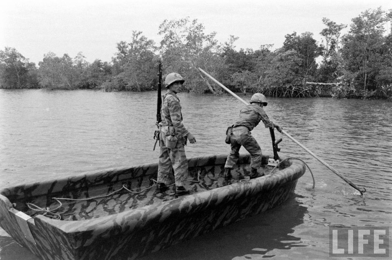 Vietnam War 1961 - Photo by Howard Sochurek