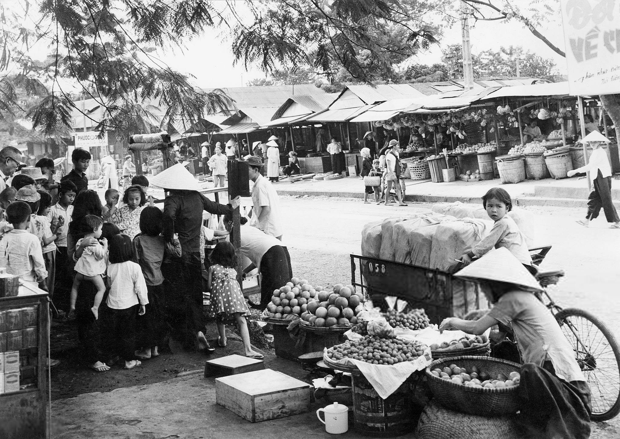 Chợ Ban Mê Thuột 1963