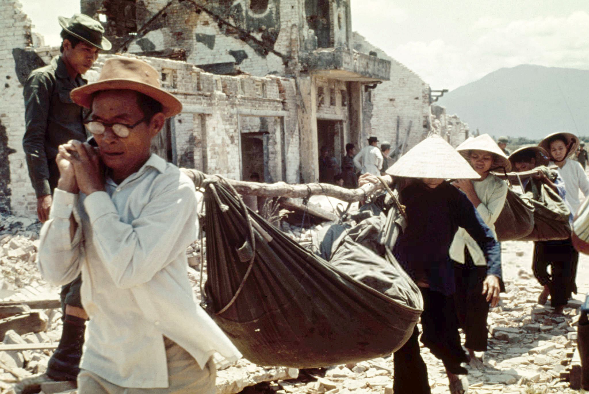 Refugees In South Vietnam 1975