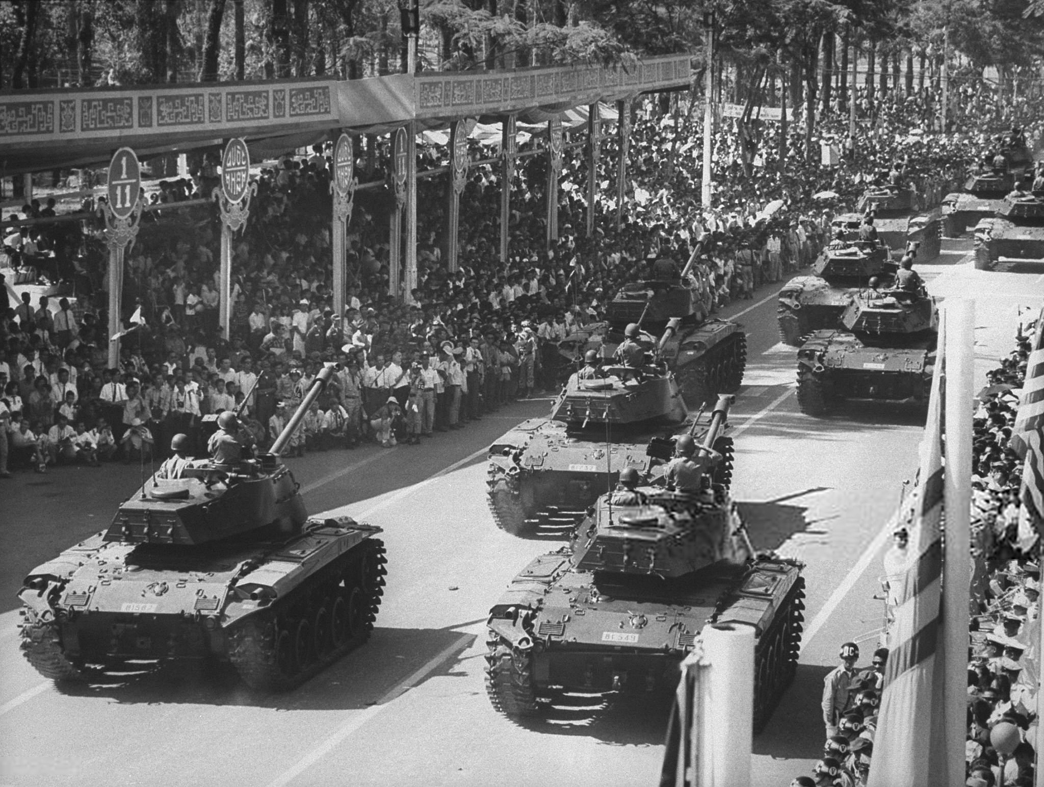 Vietnam War 1966 - National Day in Saigon (November 01, 1966)