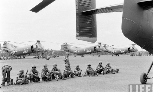 Vietnam War 1961 - Photo by Howard Sochurek