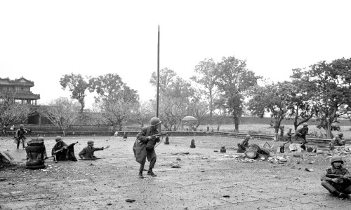 Vietnam War 1968 - HUỀ