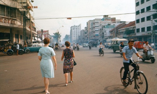 SAIGON 1974 - Đường Trần Hưng Đạo