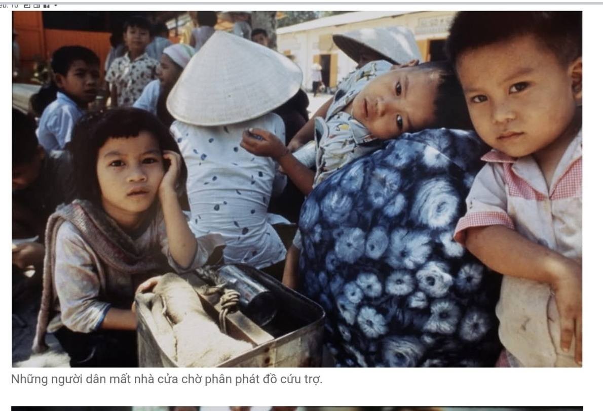 Chờ cứu trợ