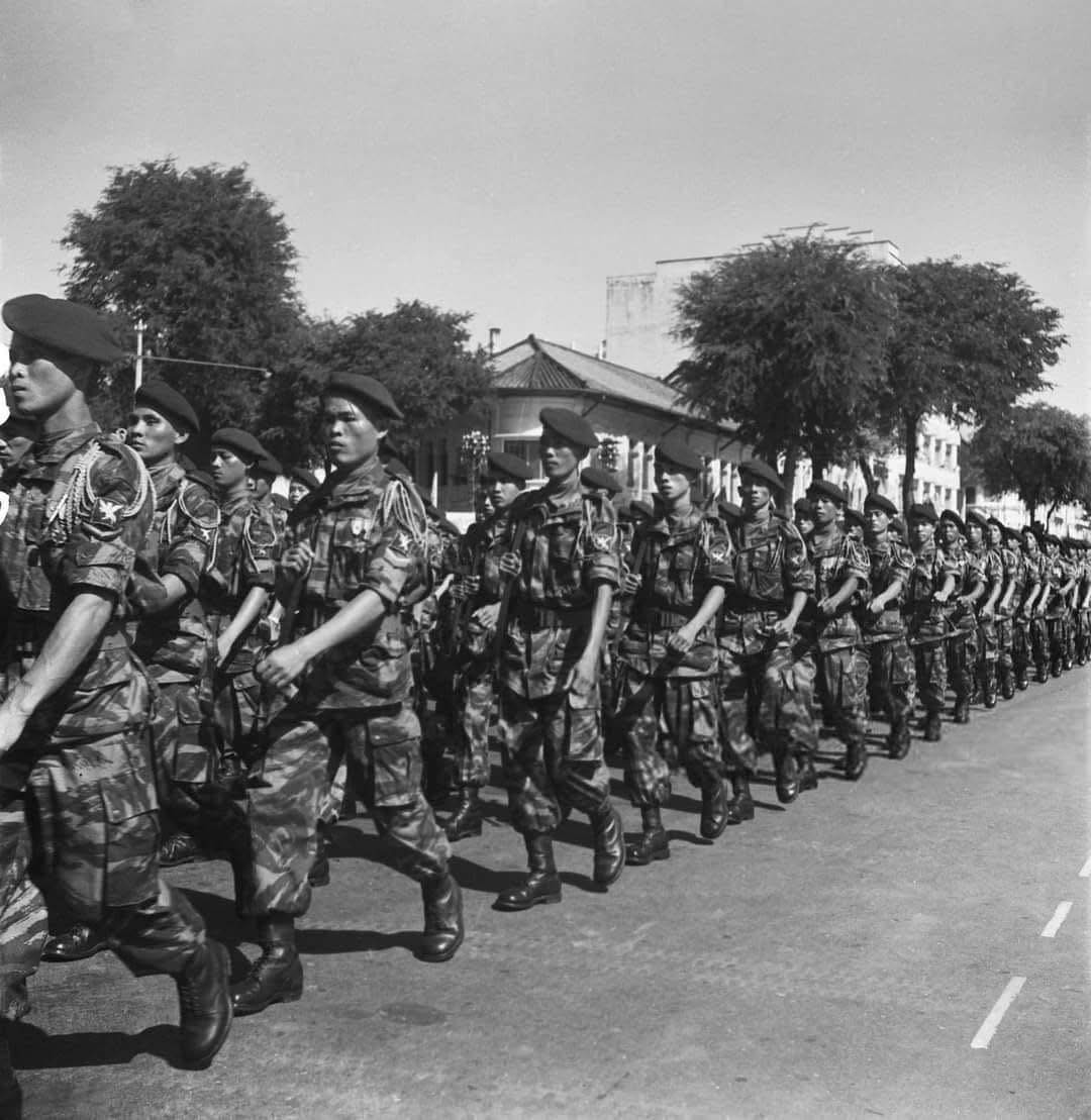 Duyệt binh