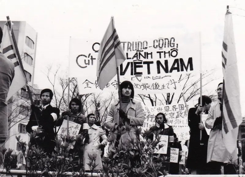 Sinh viên biểu tình chống Trung Quốc năm 1974