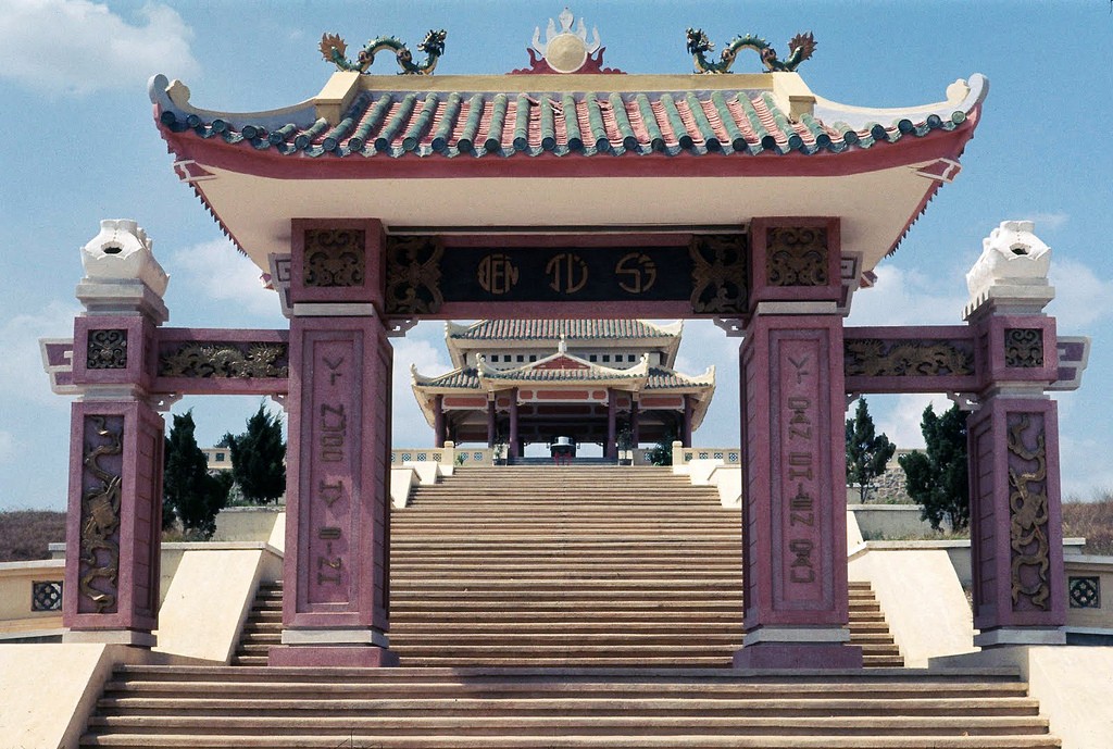 Nghĩa Trang Quân Ðội Biên Hòa