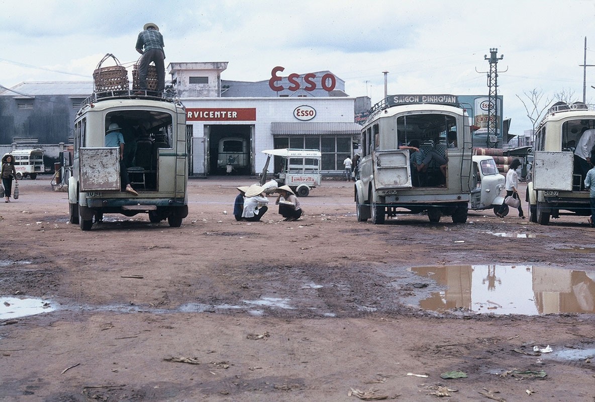 Bến xe ngã ba Vườn Mít năm 1969