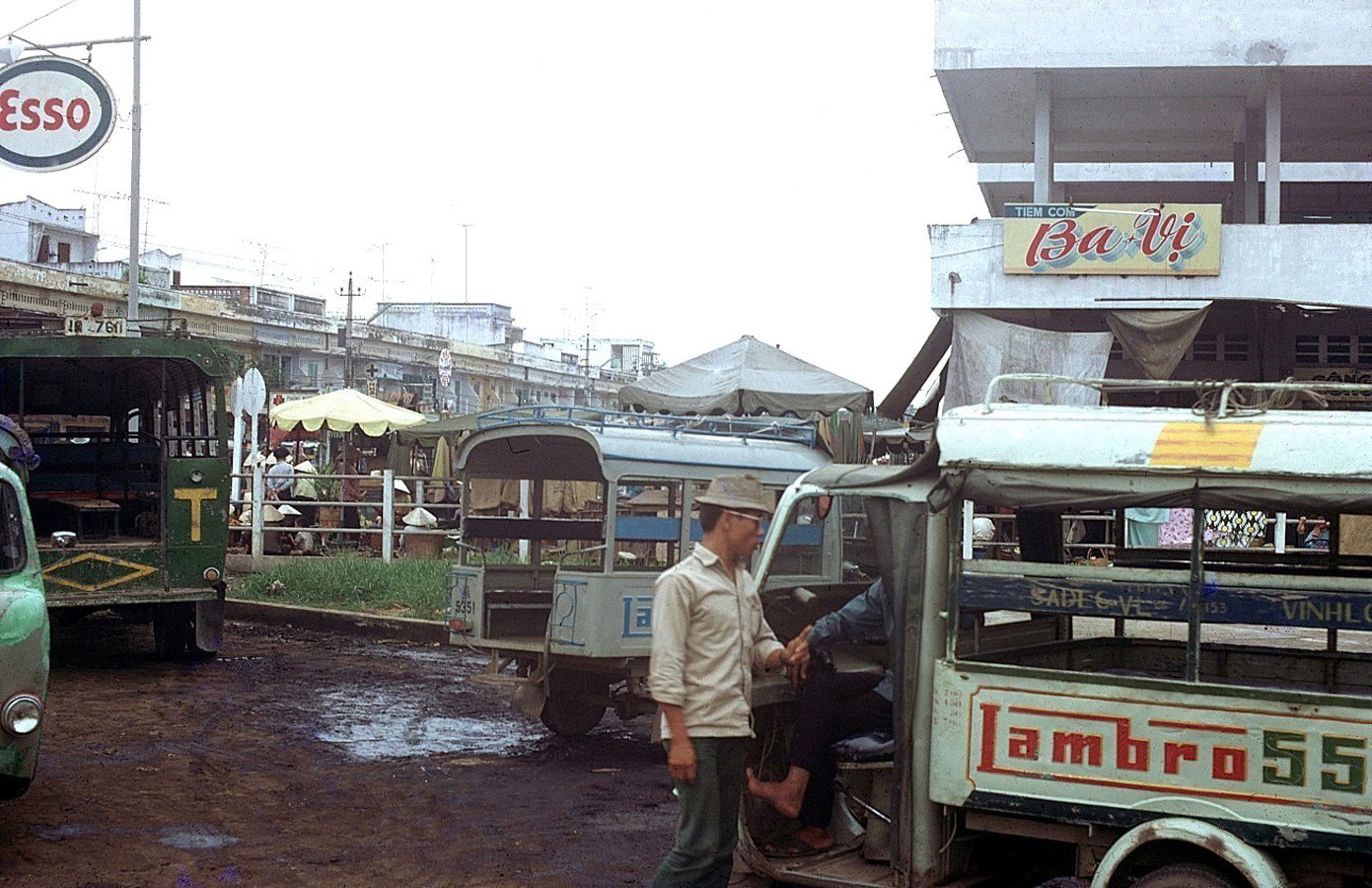 Vinh Long 1972 – Chợ Long Châu