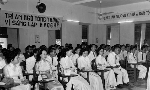 Một lễ tốt nghiệp của Học viện Quốc Gia Hành Chánh ở Sài Gòn, thời Đệ nhất Cộng Hòa...