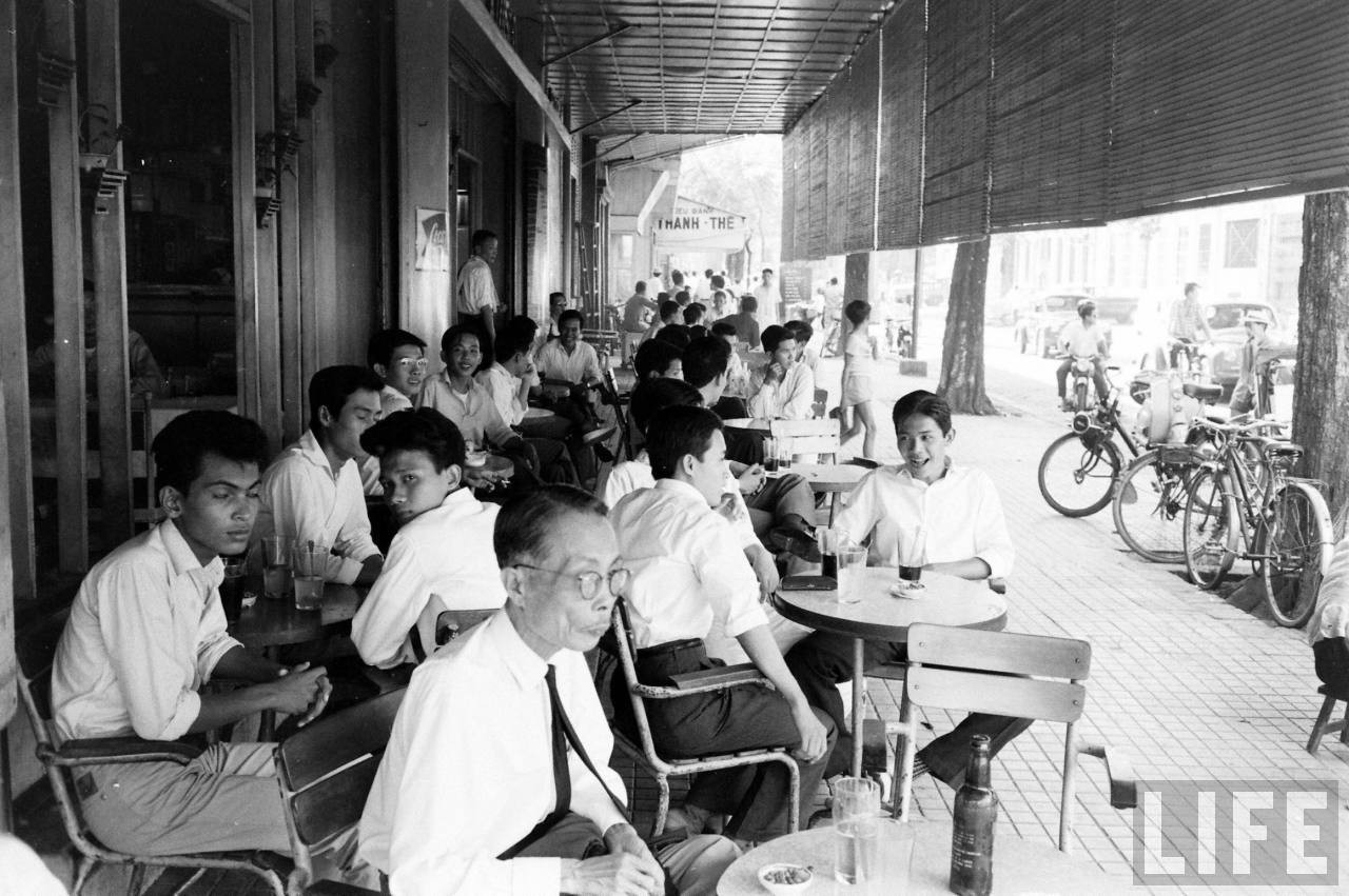 Saigon 1961 - Le Loi Avenue