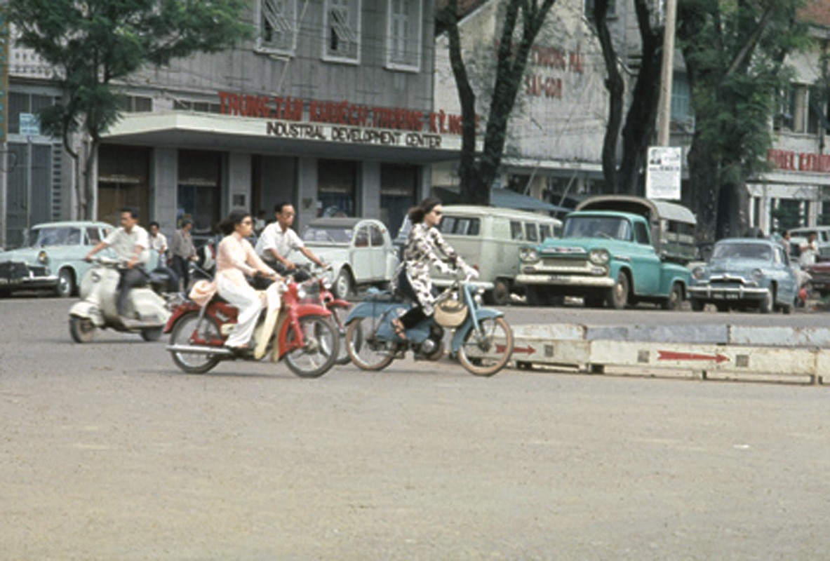 Saigon 1967 - đường Nguyễn Huệ. Donald Jellema Collection - Vietnam Center and Archive