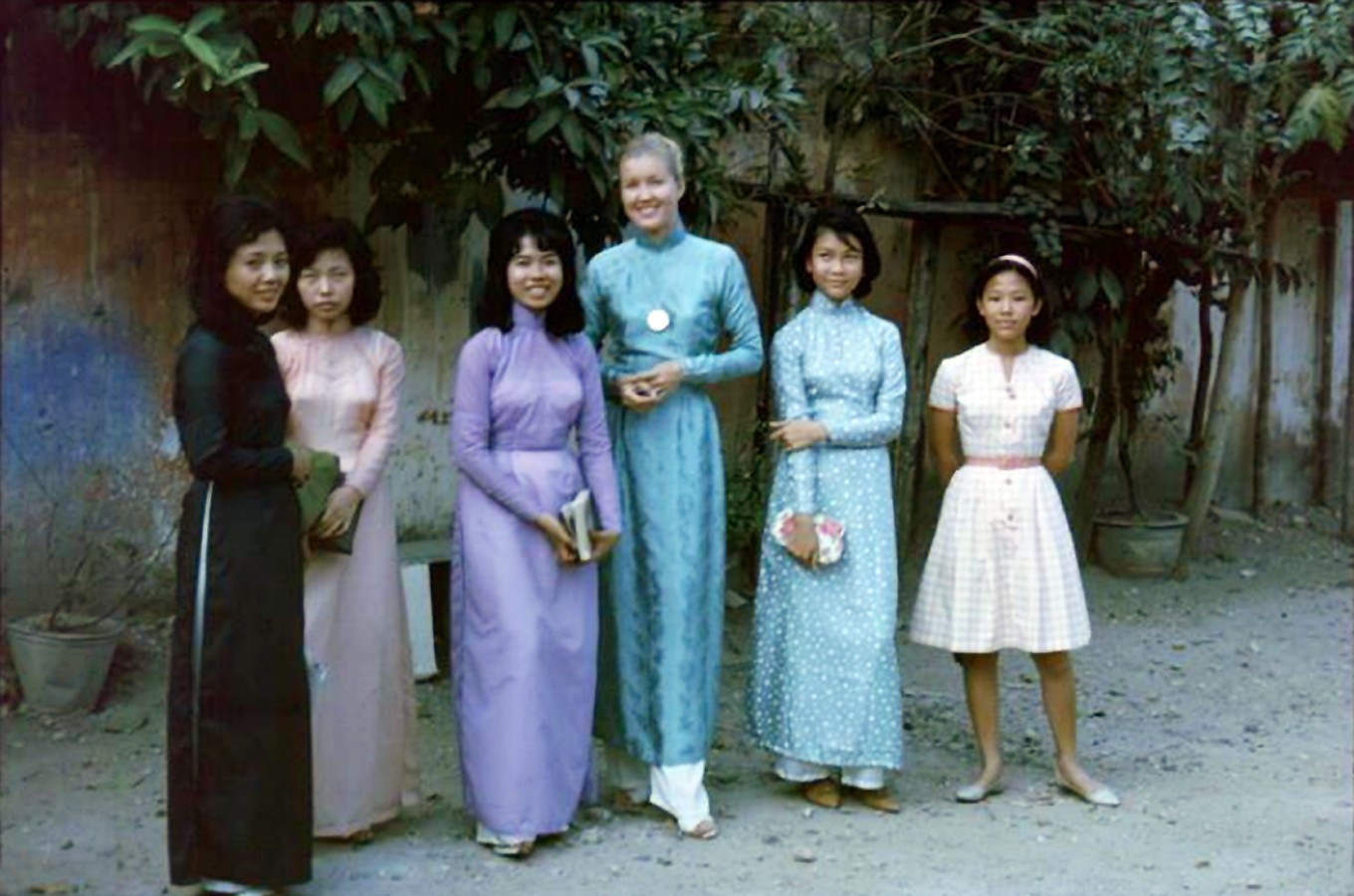 Cac co giao Anh van Hoi Viet My