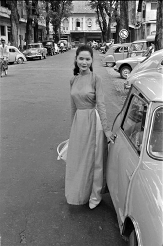 Hue Trinh, Saigon girl