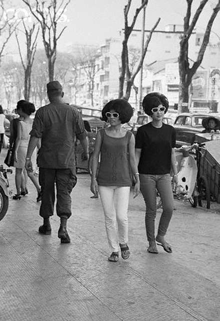 28 Dec 1967, Saigon, South Vietnam.