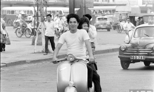 Saigon 1961 - Le Loi Avenue