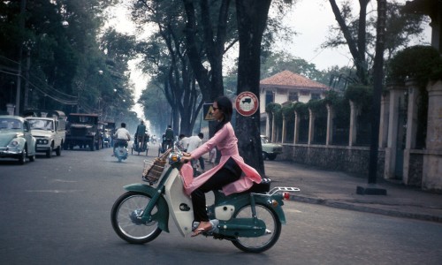 Saigon 1969 - Ngã tư Hồng Thập Tự & Công Lý - source: johnrellis' photostream
