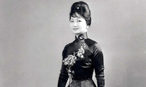 Portrait of Mme. Tran Le Chi 1963