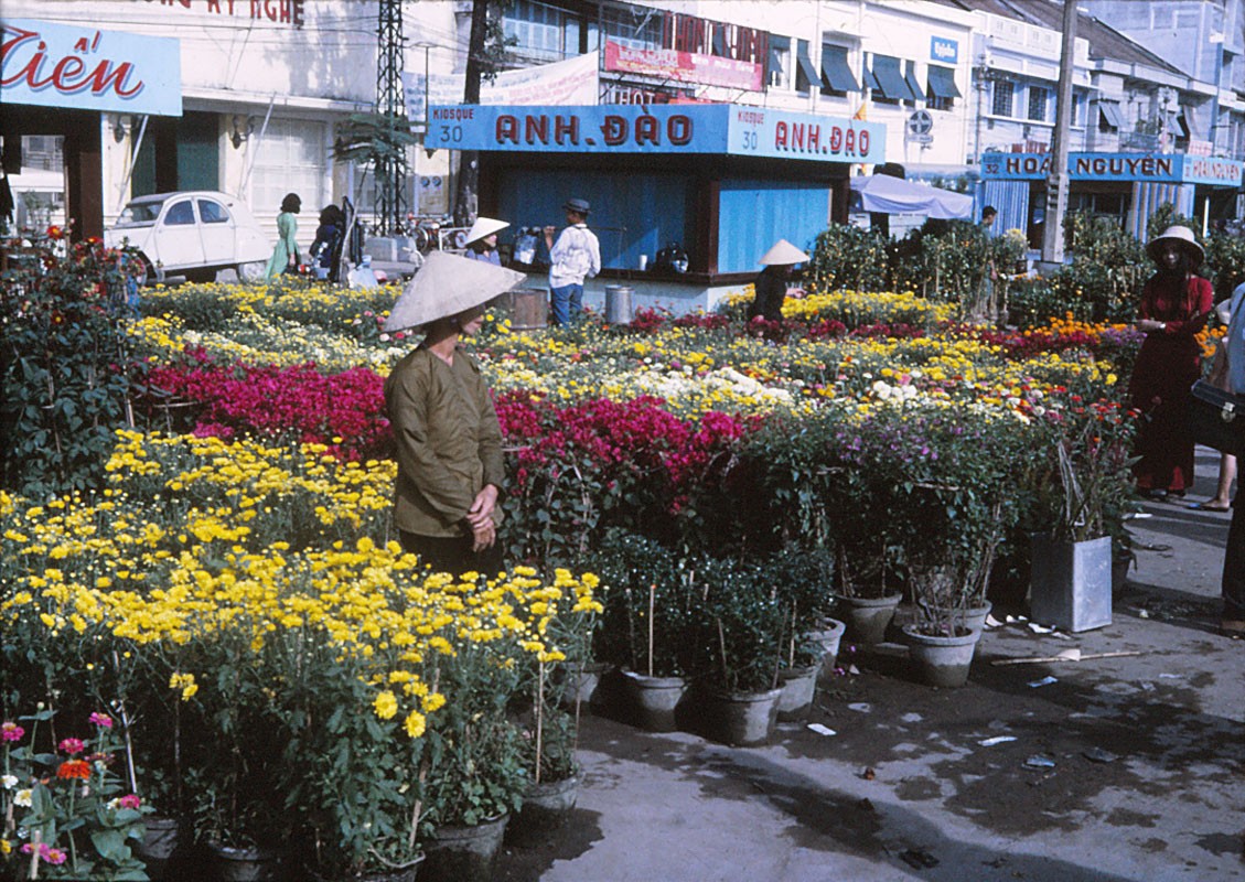 SAIGON 1970 - Photo by Sandy1618