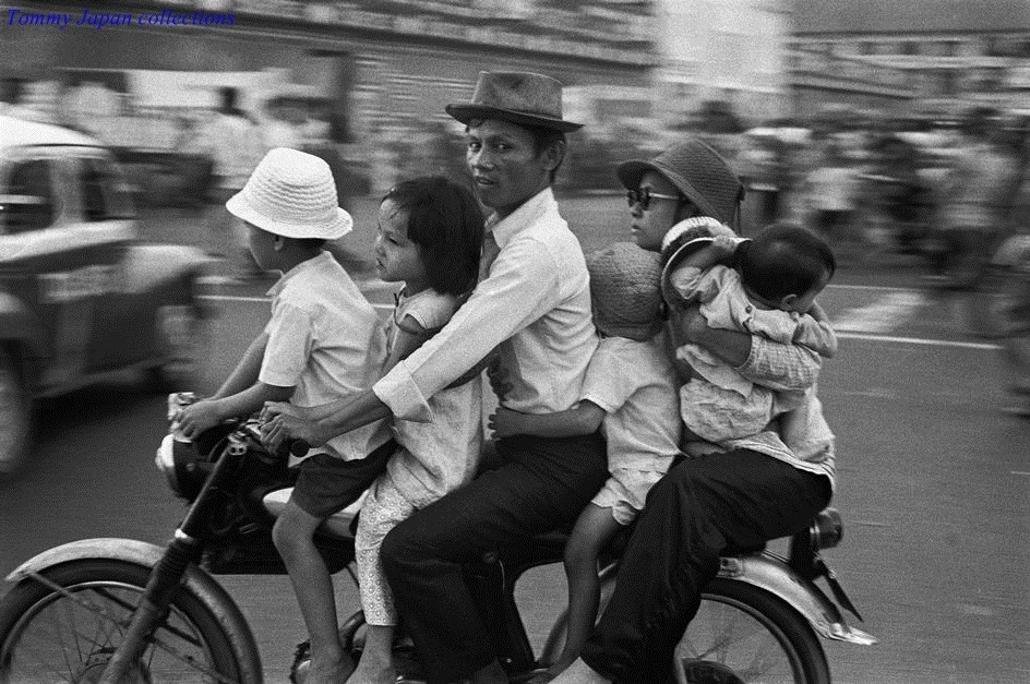 Saigon 1972 - Photo by Raymond Depardon