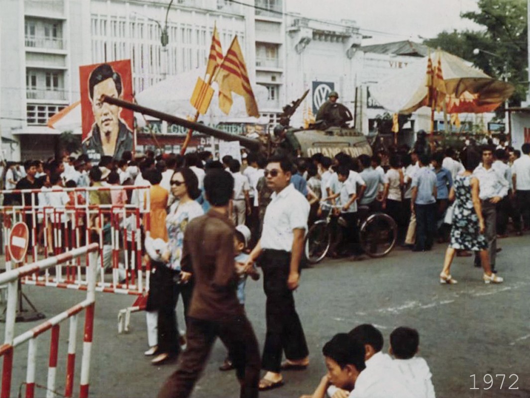 14 May 1972 - A captured T-54 tank on display in Lam Son Square