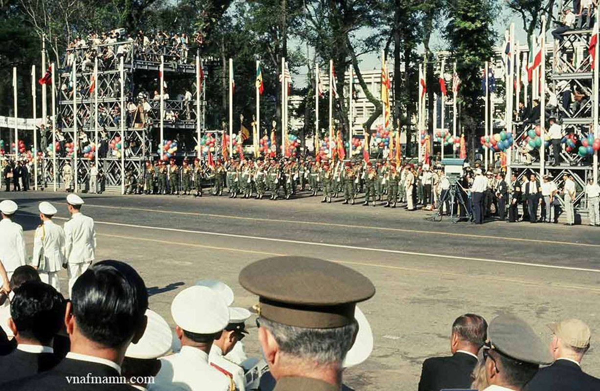duyệt binh ngày quân lực 1971 trên ĐL Thống Nhất
