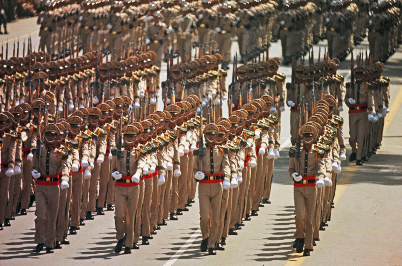 Saigon 1971 - National Day. Photo by Bruno Barbey