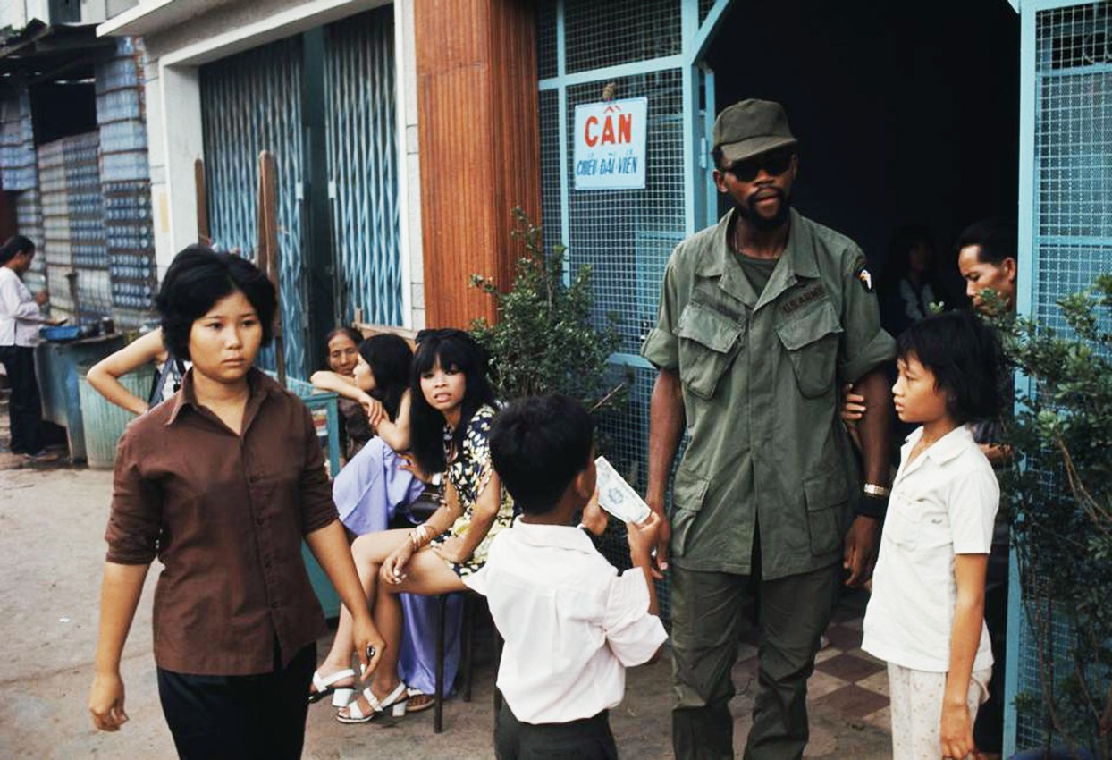 Saigon 1971 - Photo by Bruno Barbey