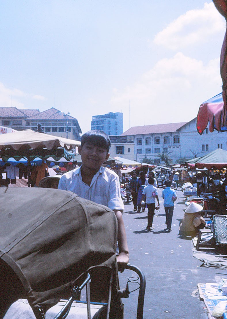 SAIGON 1971 - Photo by sandy1618