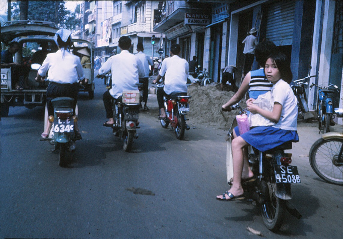 Saigon 1971 - Photo by Sandy1618