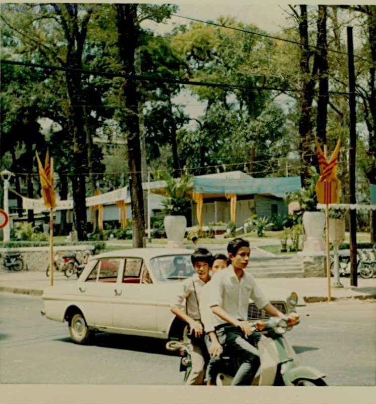 Saigon 1970 - Photo by Dick Hughey