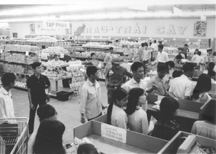 Saigon 1970 - Douglas Pike Collection
