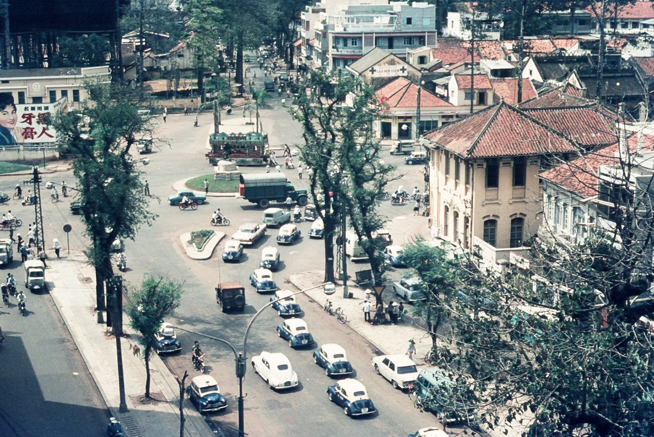 Saigon 1969 - đường Tổng Đốc Phương, nay là Châu Văn Liêm