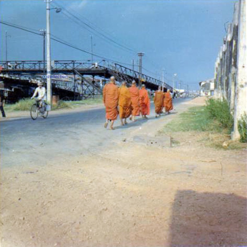 Bình Đông Street - Chợ Lớn / Sài Gòn 1969 - Photo by Dale