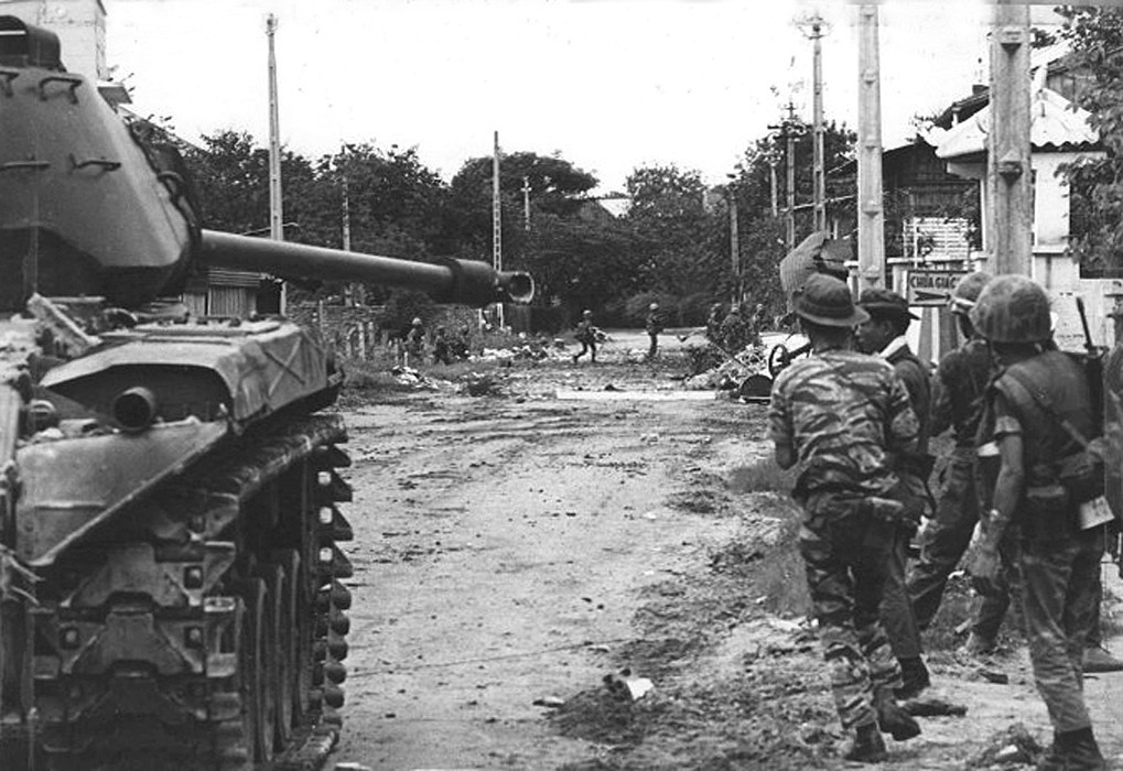 Vietnamese Marines Fight Communist Infiltrators In Gia Dinh 1968 - Photo by Douglas Pike Collection