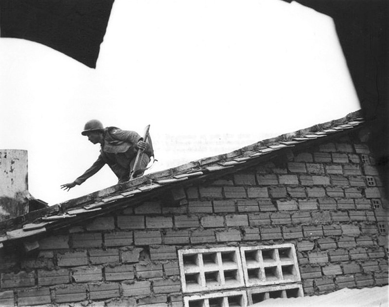 Saigon 31 January 1968 - Lính Nhảy Dù VNCH - Photo by Douglas Pike Collection