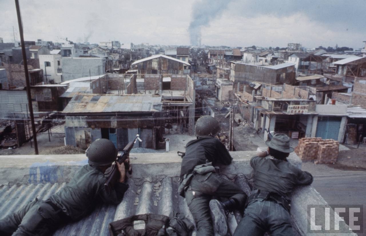Magazine Life 1968 Saigon
