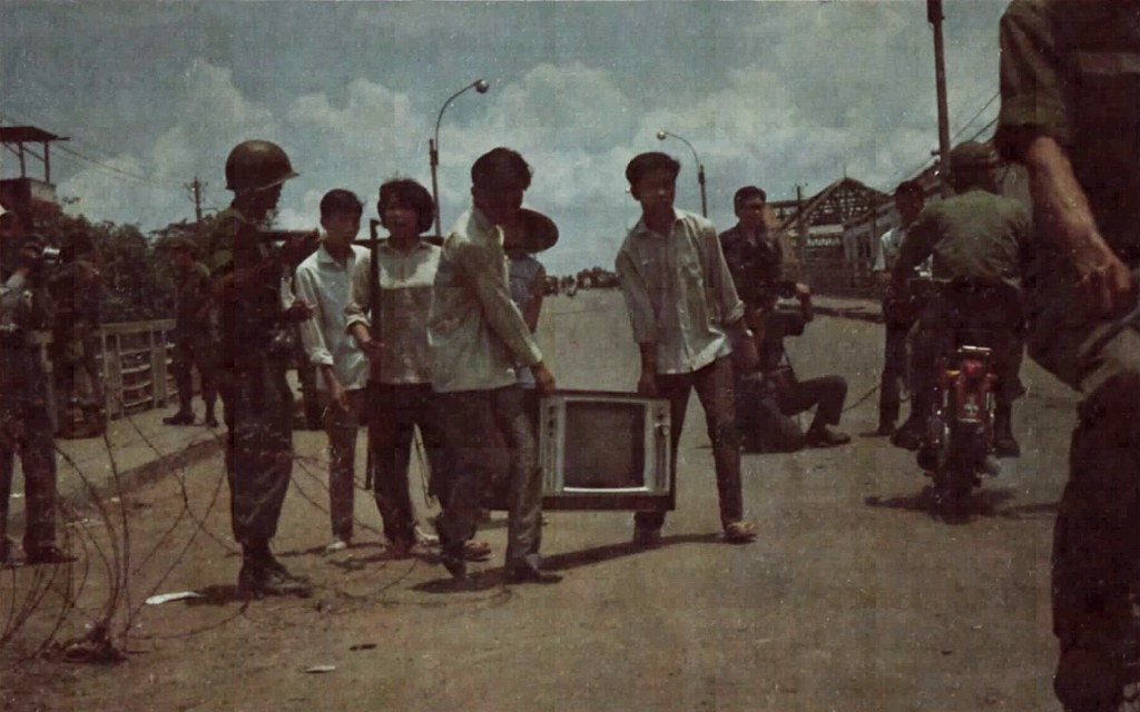 Saigon 1968 - Cầu chữ Y. source: fold3.com