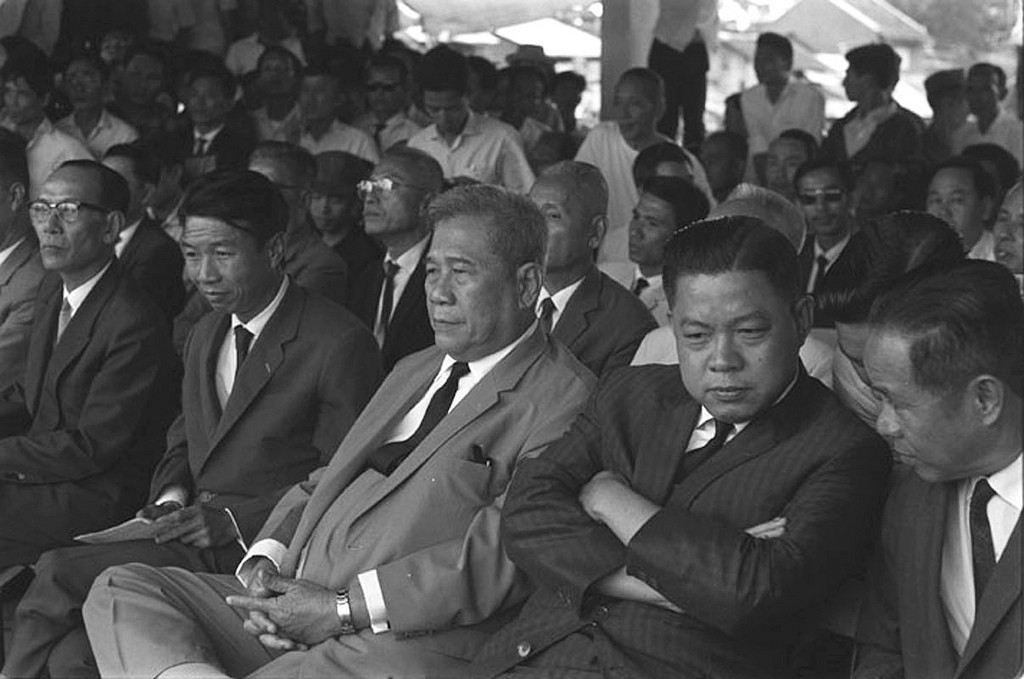 1967 Tranh cử Tổng thống - Các ứng cử viên Trần Văn Hương và Trương Đình Dzu